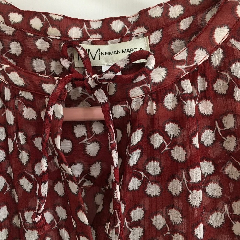 Neiman Marcus Blouse - Picture 6 of 7